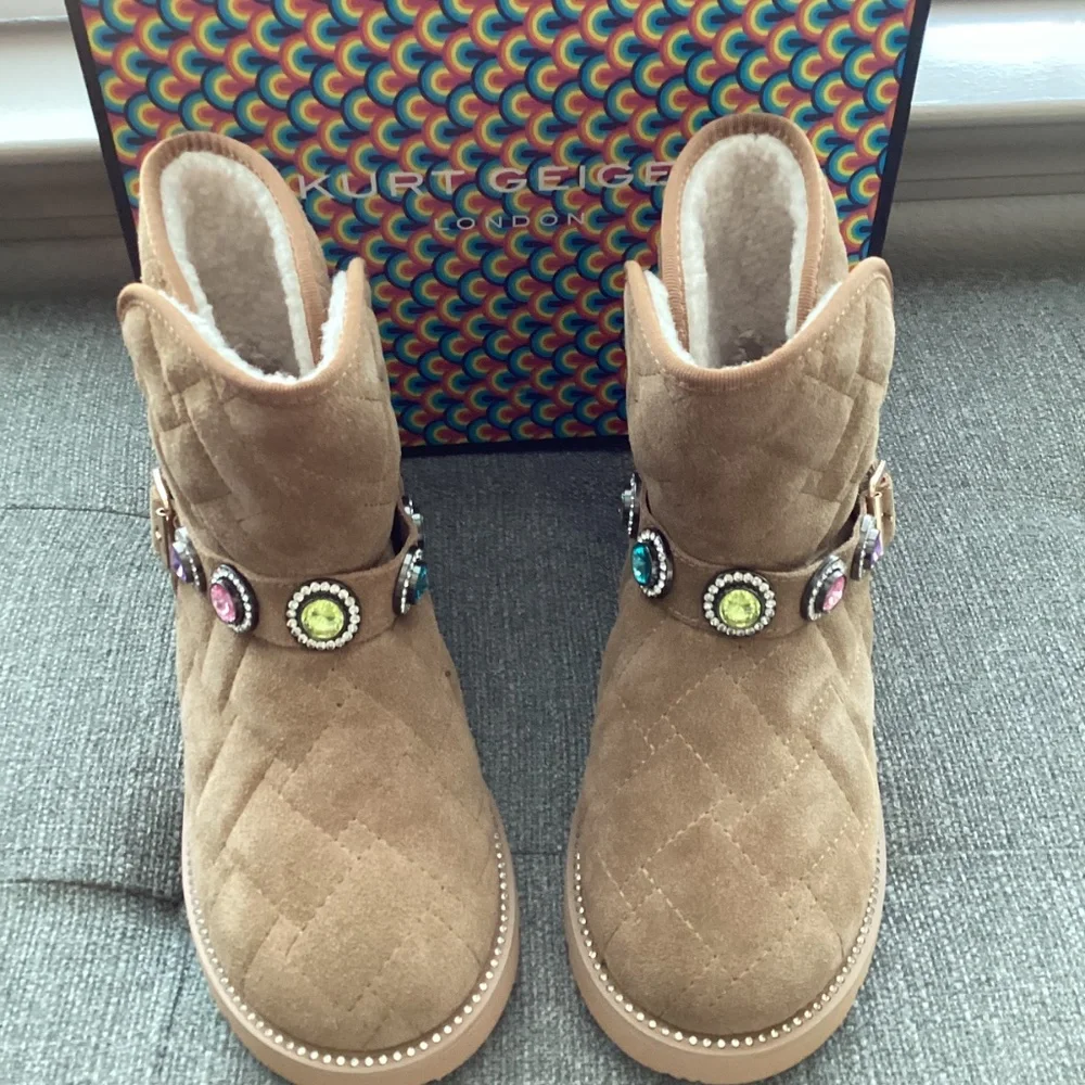 Kurt Geiger London Kids' Mini Orson Bootie (Big Kid), size 5